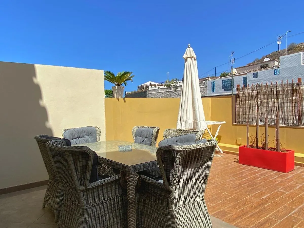 Los Cristianos 4 Bed Townhouse 0*, Los Cristianos (Tenerife) Spain