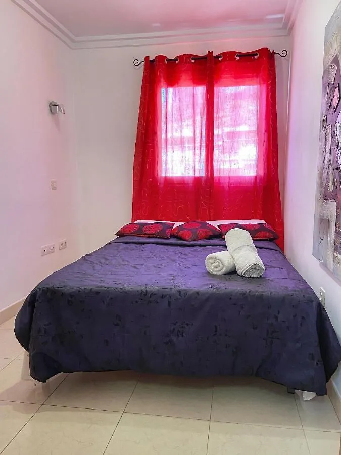 Los Cristianos 4 Bed Townhouse 0*, Los Cristianos (Tenerife) Spain