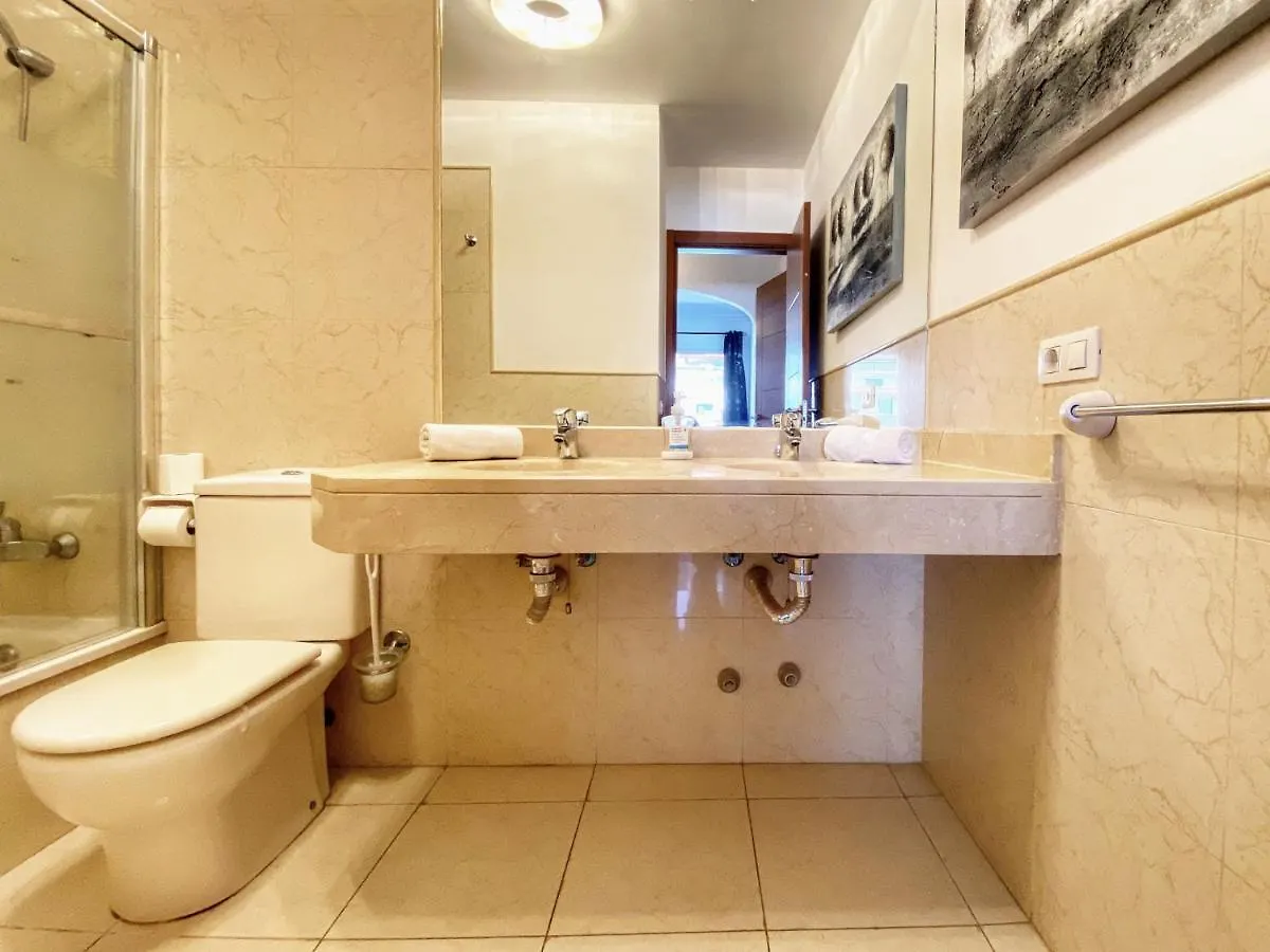 Villa Los Cristianos 4 Bed Townhouse Spain