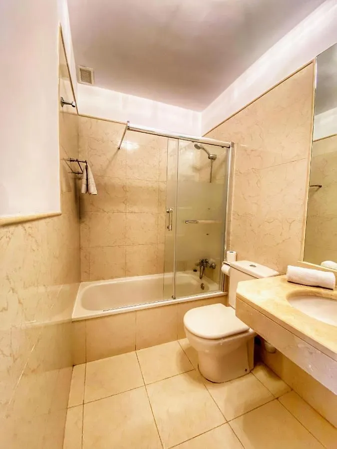 Los Cristianos 4 Bed Townhouse Villa Los Cristianos (Tenerife)